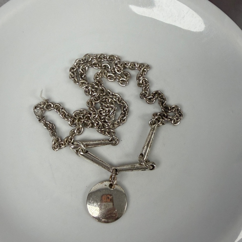 Vintage Chain Necklace with Round Pendant